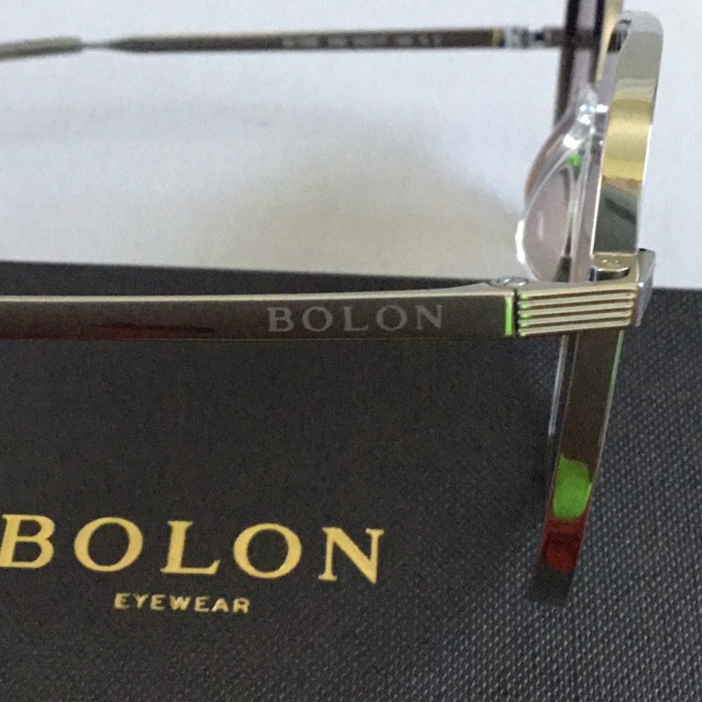BOLON SUNGLASSES TITANIUM UNISEX. - Picture 9 of 11